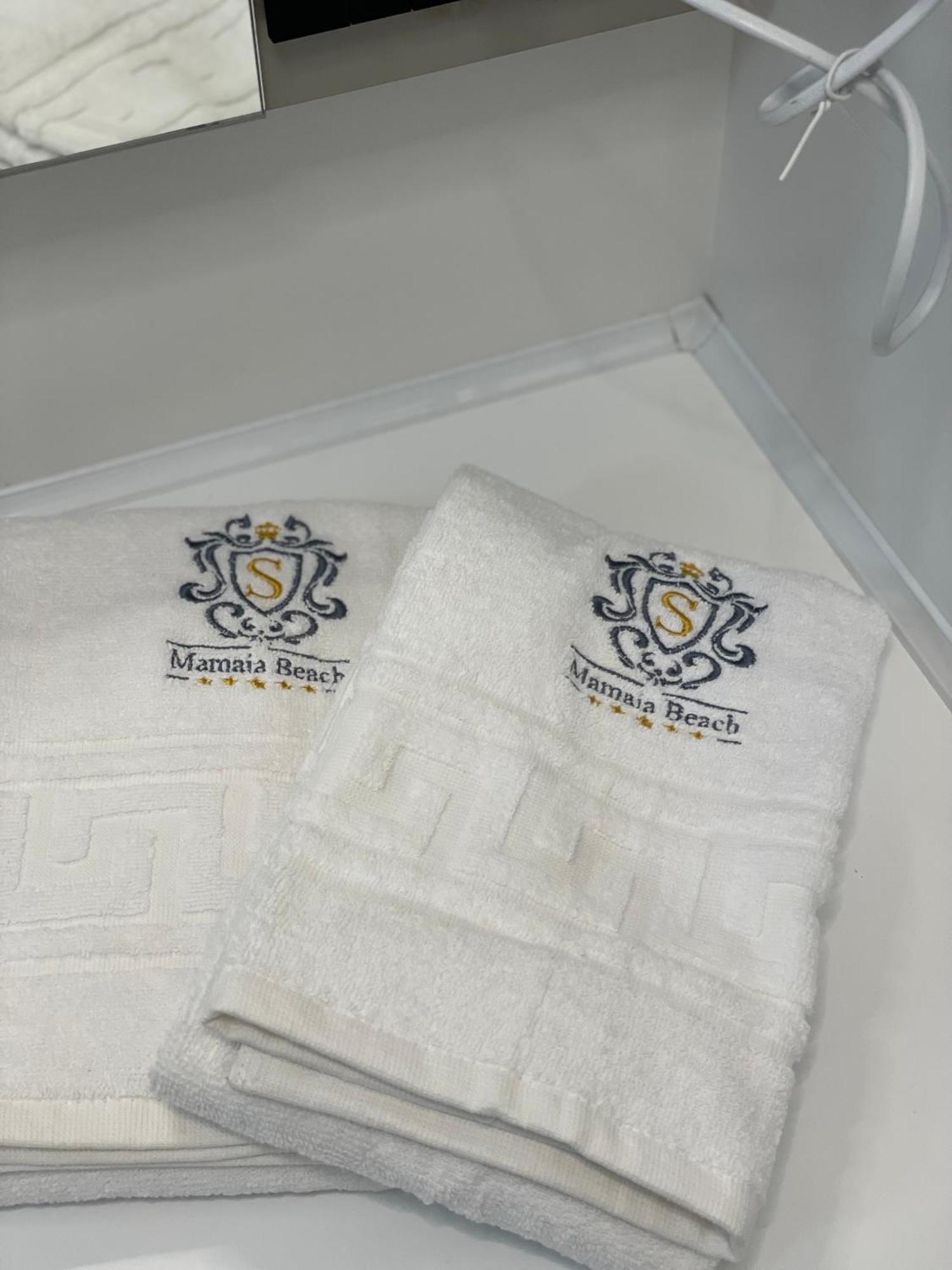 Mamaia Nord Vip Aparthotel Navodari Bagian luar foto